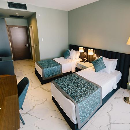Capella Otel إسكيشير المظهر الخارجي الصورة