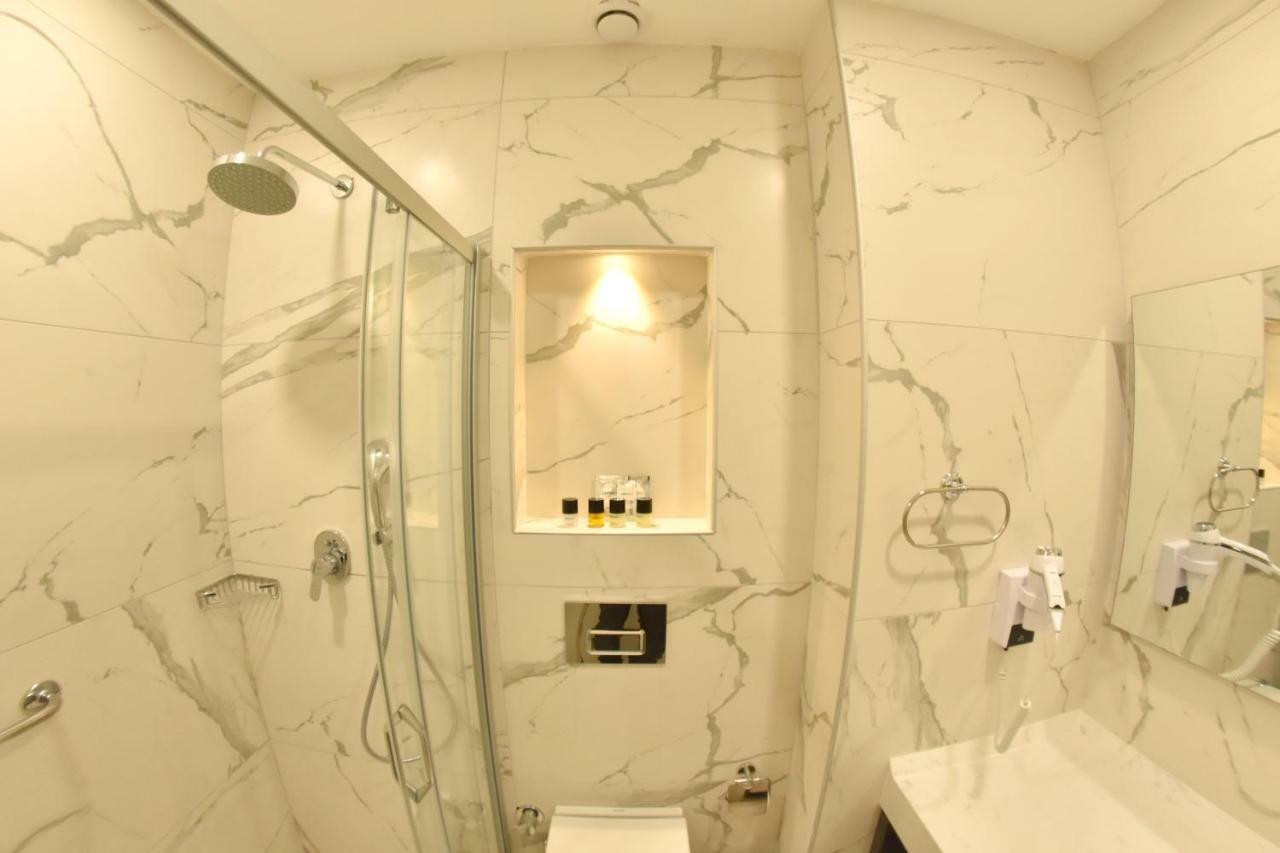 Capella Otel إسكيشير المظهر الخارجي الصورة